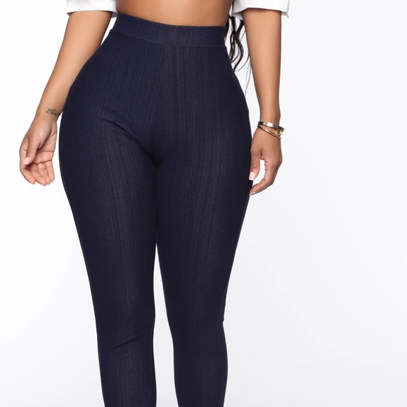 Fashion Nova Pants - Fashion Nova Give A Look Booty Lift Leggings Size Small /Medium